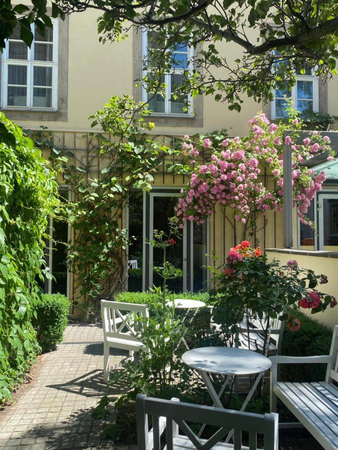 Готель Hofgaertnerhaus Дрезден Екстер'єр фото