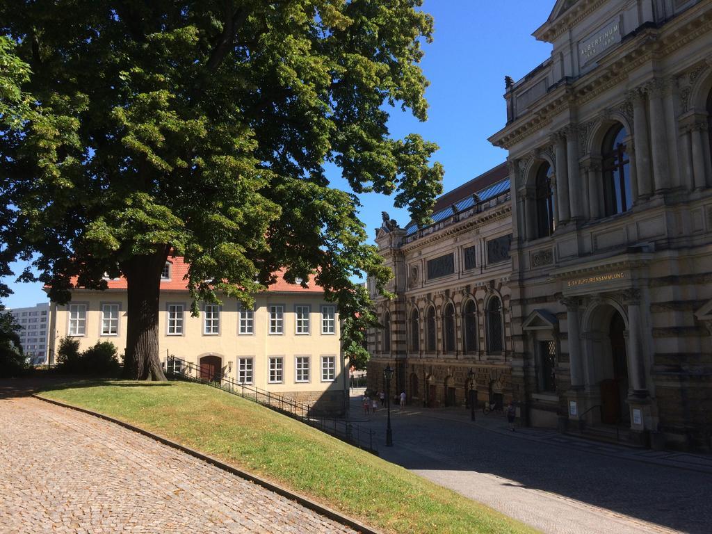 Готель Hofgaertnerhaus Дрезден Екстер'єр фото